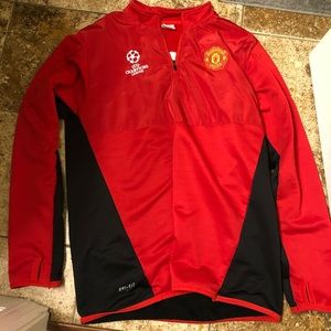 Manchester United champions league pullover
